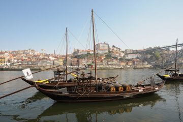 Rabelobåtar, fraktade vin från Dourodalens vingårdar - PORTO Portugal 2016